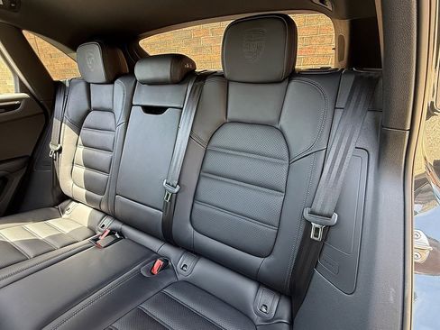 New 2025 Porsche Macan S image 20