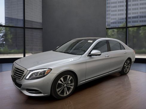 Used 2016 Mercedes-Benz S 550 4MATIC Sedan w/ Premium Package image 1