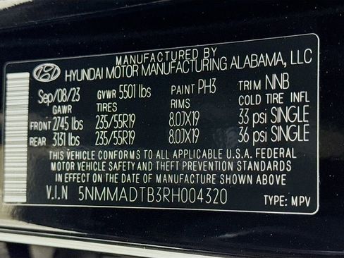 Used 2024 Genesis GV70 2.5T Advanced w/ Advanced Package image 33