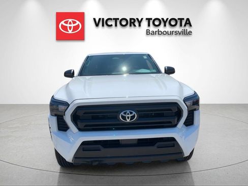 Used 2025 Toyota Tacoma SR RWD image 8