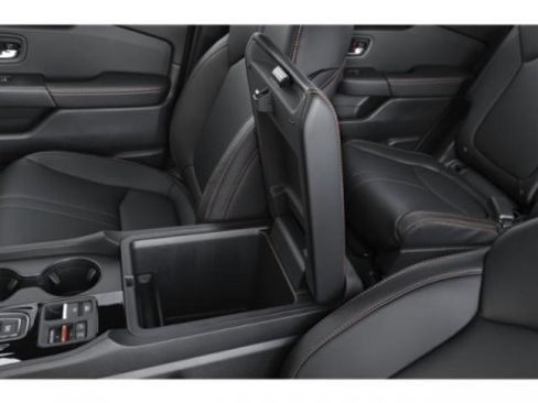 Certified 2026 Honda Pilot TrailSport image 16