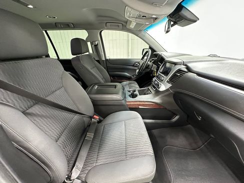 Used 2019 GMC Yukon XL Denali w/ Open Road Package image 13