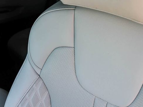 Used 2025 Kia Sorento SX Prestige AWD/4WD image 26