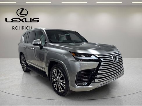 New 2026 Lexus LX 600 4WD w/ Luxury Package image 4