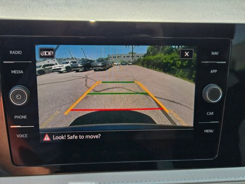 New 2026 Volkswagen Taos SEL AWD/4WD image 22