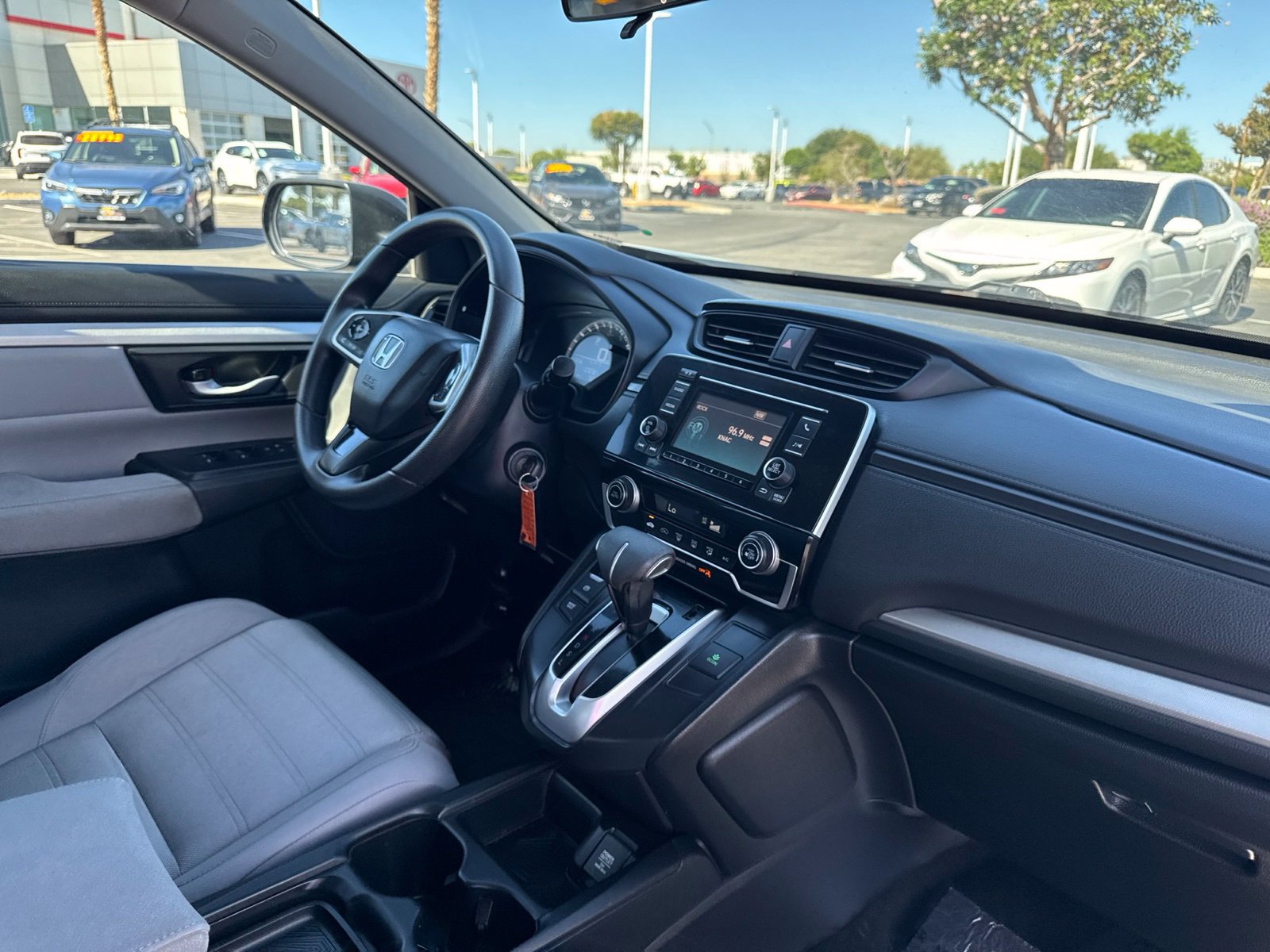 Used 2019 Honda CR-V LX image 23