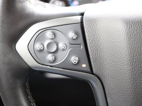 Used 2015 Chevrolet Tahoe LT image 28