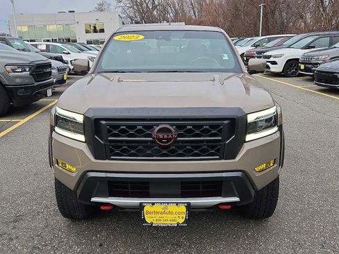 Used 2023 Nissan Frontier PRO-4X w/ Pro Convenience Package image 2