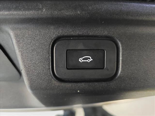 Used 2023 Land Rover Range Rover SE AWD/4WD image 14