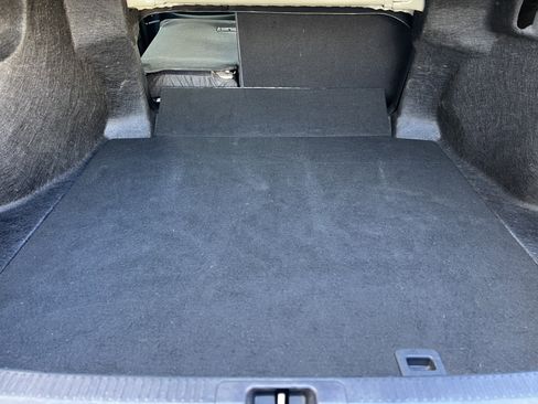 Used 2023 Toyota Camry XLE w/ Cold Weather Package image 18