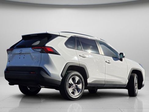 Used 2024 Toyota RAV4 XLE AWD/4WD image 22