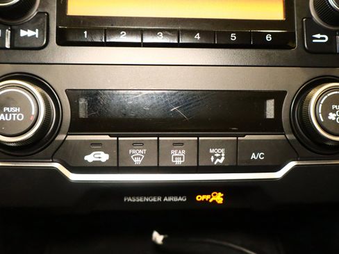 Used 2020 Honda Civic LX image 24