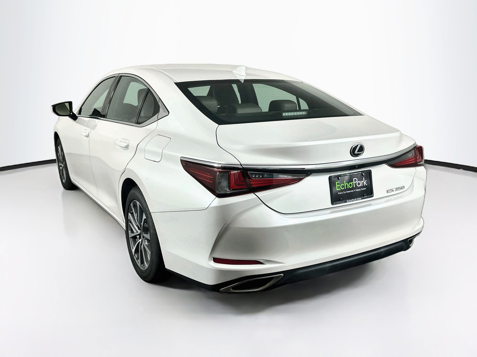 Used 2022 Lexus ES 350 w/ Accessory Package FWD image 5
