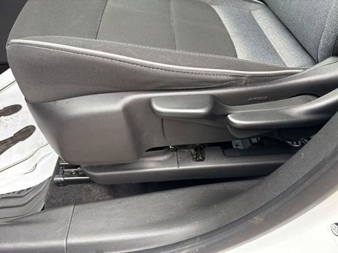 Used 2022 Chevrolet TrailBlazer LS AWD/4WD image 11
