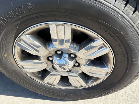 Used 2017 Ford F150 XLT w/ Equipment Group 301A Mid AWD/4WD image 7