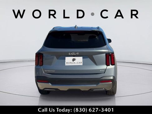 Used 2025 Kia Sorento EX image 7