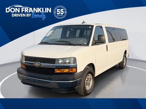 Used 2019 Chevrolet Express 3500 LT w/ LT Preferred Equipment Group image 1