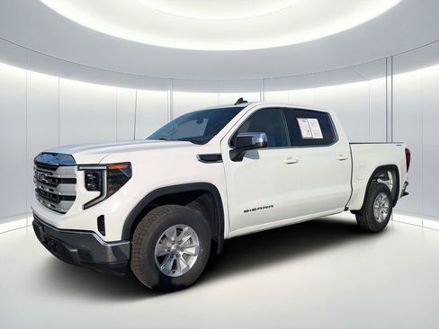 Used 2024 GMC Sierra 1500 SLE image 8