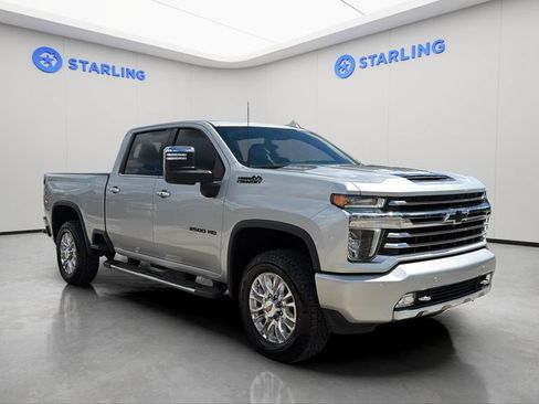 Used 2022 Chevrolet Silverado 2500 High Country w/ LPO, Dark Essentials Package AWD/4WD image 13