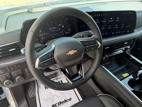 New 2026 Chevrolet Tahoe Premier w/ Sun And Tow Package AWD/4WD image 9