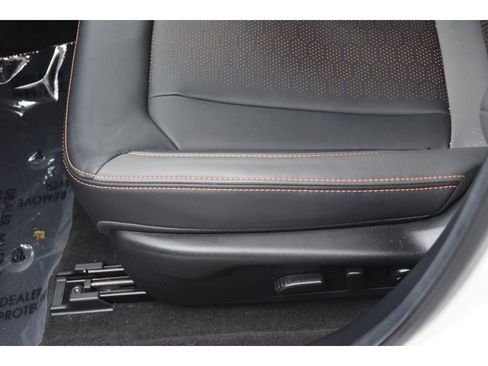 Certified 2025 Subaru Crosstrek 2.5i Limited w/ Popular Package #4A image 30