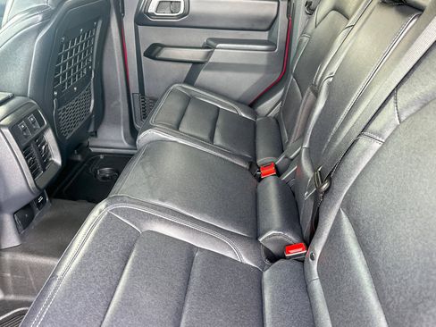 New 2025 Ford Bronco Badlands w/ Sasquatch Package image 12