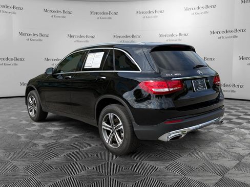 Used 2019 Mercedes-Benz GLC 300 image 3