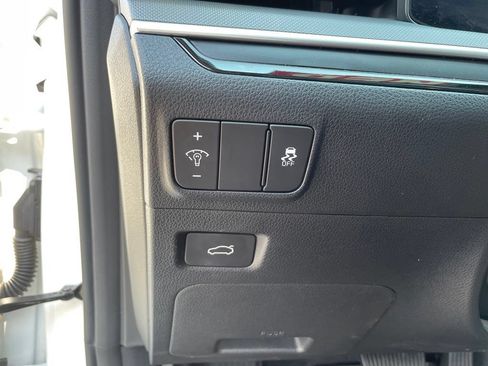 Used 2025 Kia K5 LXS FWD image 12