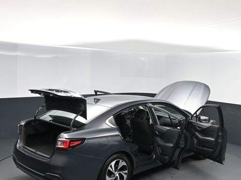 Used 2021 Subaru Legacy Premium image 18