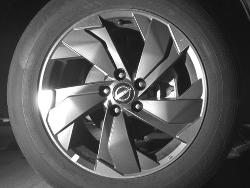 Used 2025 Nissan Rogue SV image 13