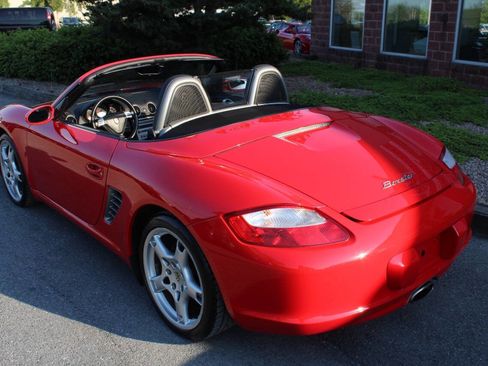 Used 2005 Porsche Boxster RWD image 8