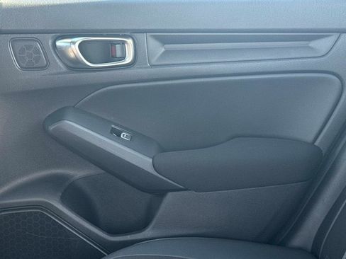 Used 2025 Honda Civic Sport image 14