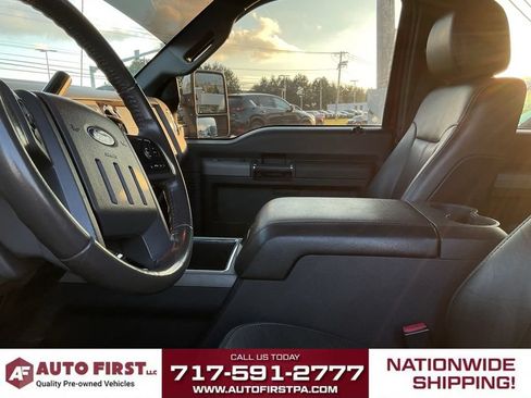 Used 2011 Ford F250 Lariat w/ Lariat Interior Pkg AWD/4WD image 9