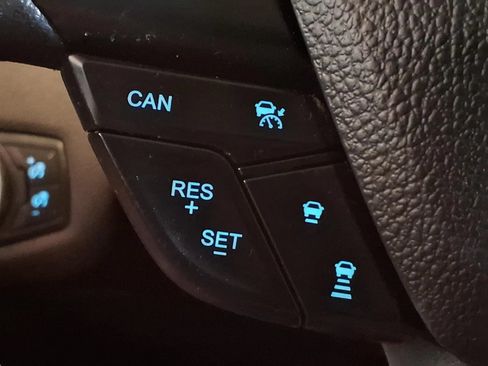 Used 2019 Ford Escape SE AWD/4WD image 29