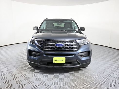 Used 2024 Ford Explorer XLT AWD/4WD image 10