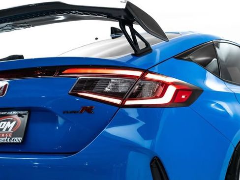 Used 2023 Honda Civic Type R image 10