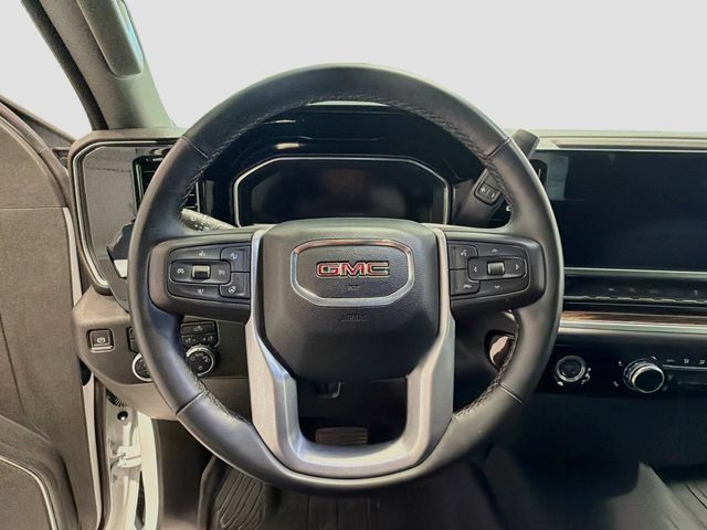 Used 2023 GMC Sierra 1500 SLE AWD/4WD image 9