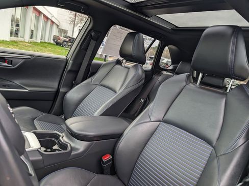 Used 2021 Toyota RAV4 XSE image 19