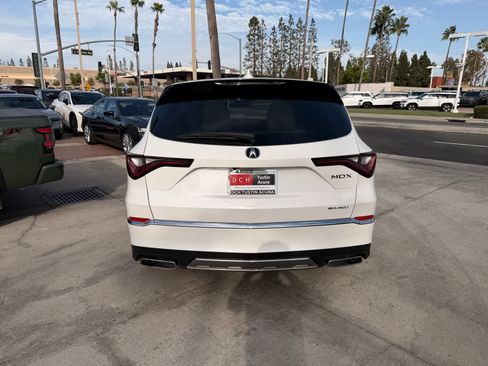 Certified 2026 Acura MDX SH-AWD image 4