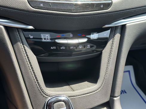 Certified 2023 Cadillac XT5 Premium Luxury w/ Technology Package AWD/4WD image 19
