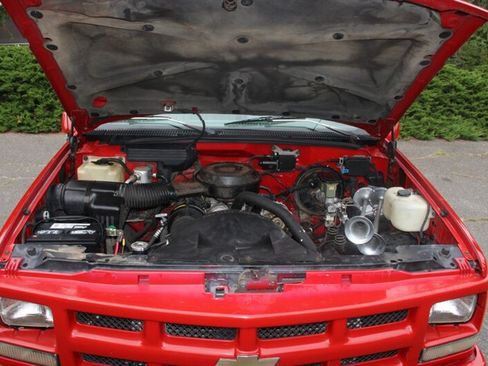 Used 1993 Chevrolet Silverado 1500 2WD Regular Cab image 18