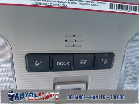 Used 2022 Toyota RAV4 LE image 33