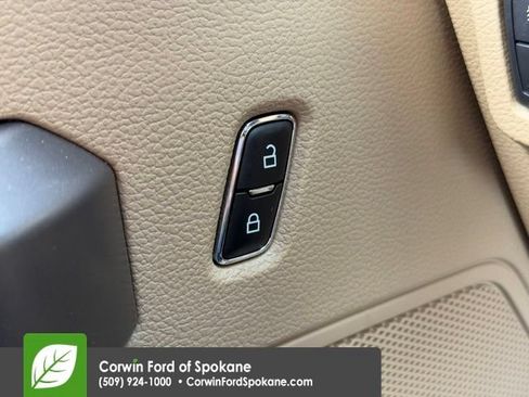 Used 2020 Ford F150 XLT w/ Equipment Group 302A Luxury AWD/4WD image 22