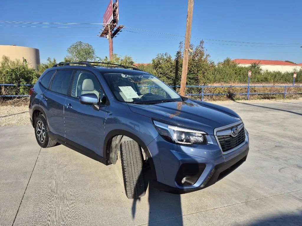 Used 2021 Subaru Forester Premium AWD/4WD image 4