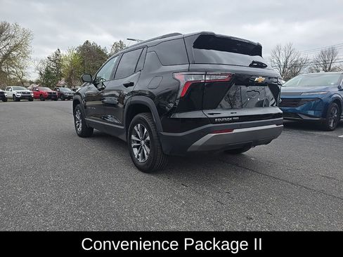 Used 2025 Chevrolet Equinox LT w/ Convenience Package II AWD/4WD image 13