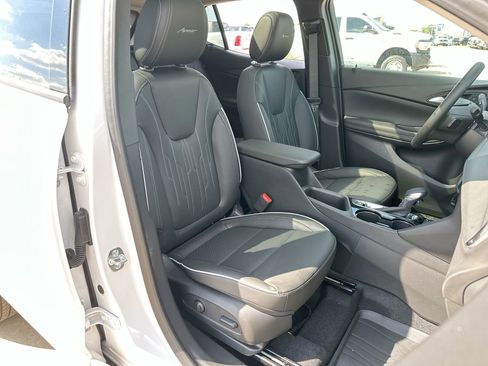 New 2026 Buick Encore GX Avenir w/ Avenir Technology Package FWD image 25