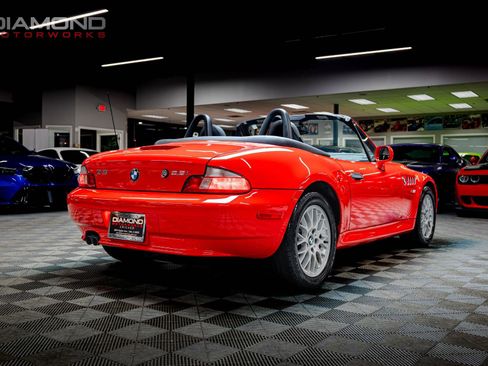 Used 2001 BMW Z3 2.5i image 13
