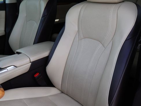 Used 2018 Lexus RX 350 FWD w/ Premium Package image 13