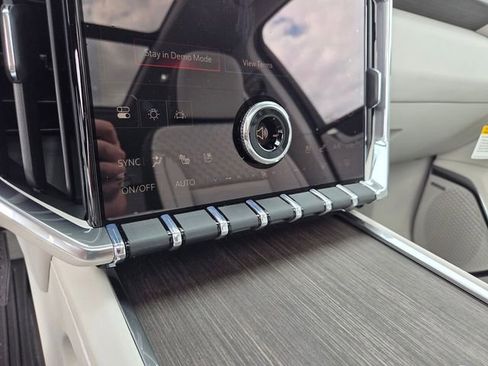 New 2026 GMC Acadia Denali w/ Super Cruise Package image 27