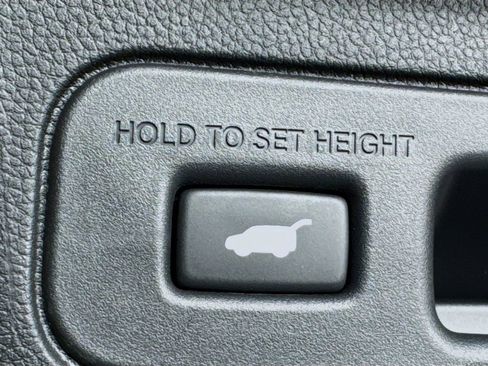 New 2026 Honda Pilot Touring image 34